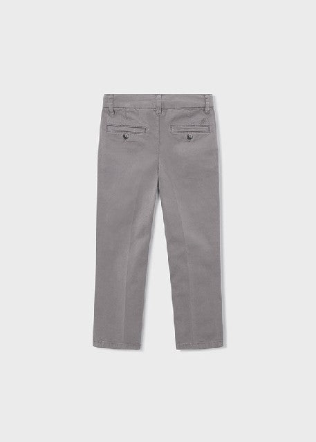 Pantalon chino basico         Gris