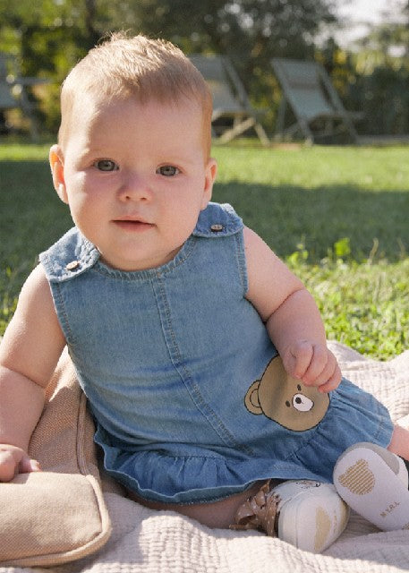 Vestido y gorro denim