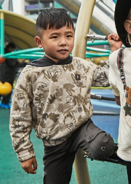 Pullover estampado            Cereal