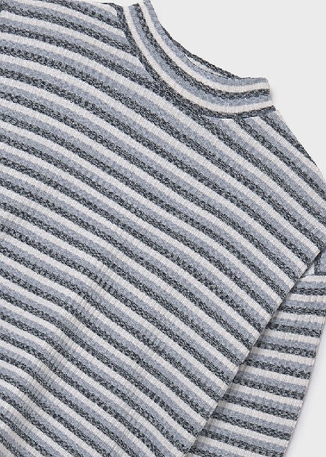 Semicisne rayas               Petroleo