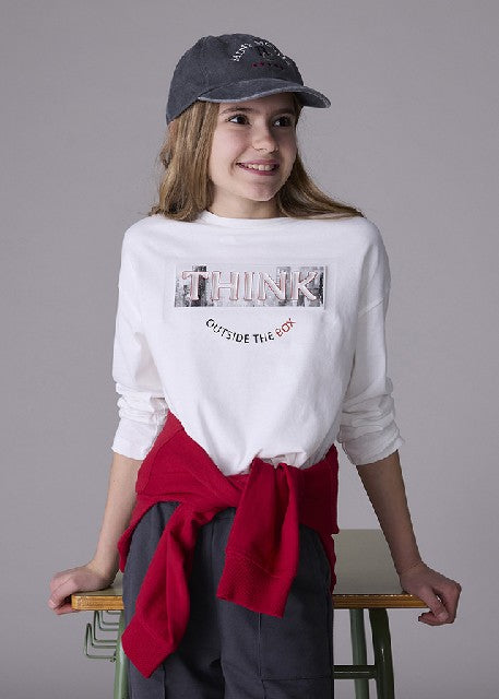 Camiseta m/l grafica          Nata