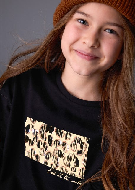 Camiseta m/l grafica          Negro