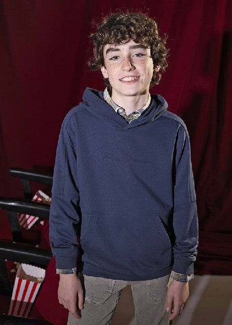 Pullover bordado              Marino
