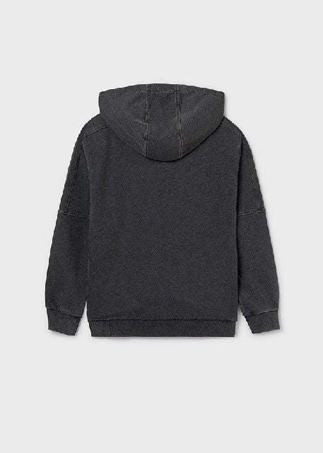 Pullover bordado              Negro