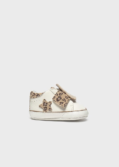 Deportivas                    Crema