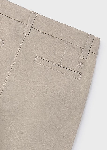 Pantalon chino basico         Anacardo