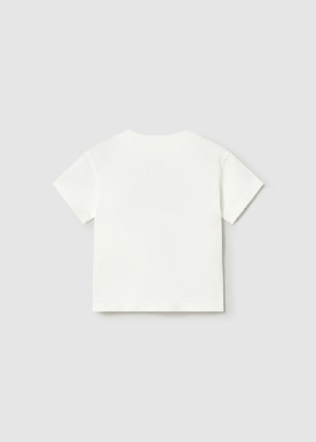 Camiseta m/c apliques play    Nata