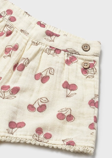Pantalon corto                Hueso