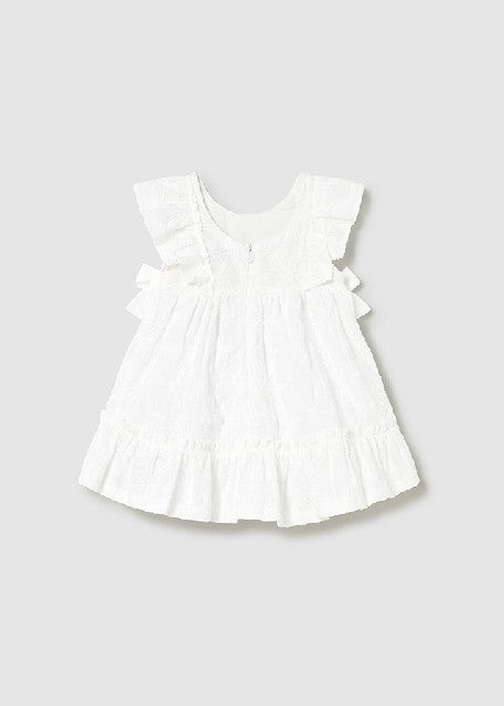 Vestido bordado               Blanco