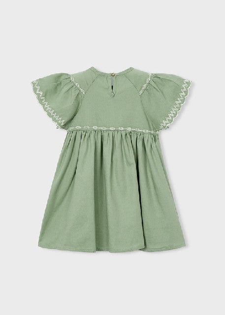 Vestido bordado               Musgo