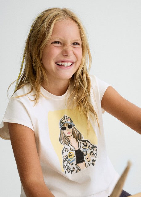 Camiseta m/c grafica          Hueso