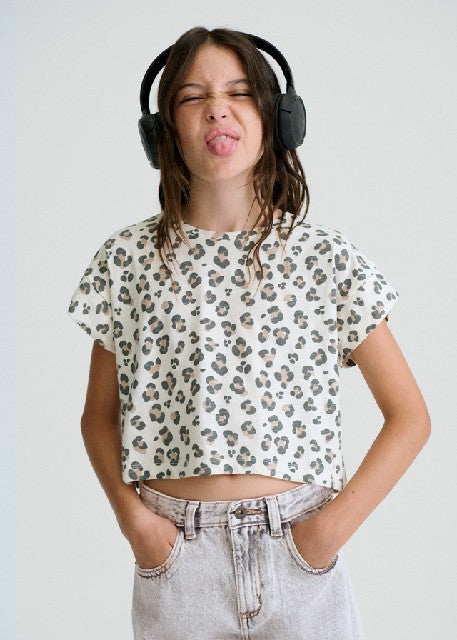 Camiseta m/c estampada        Hueso