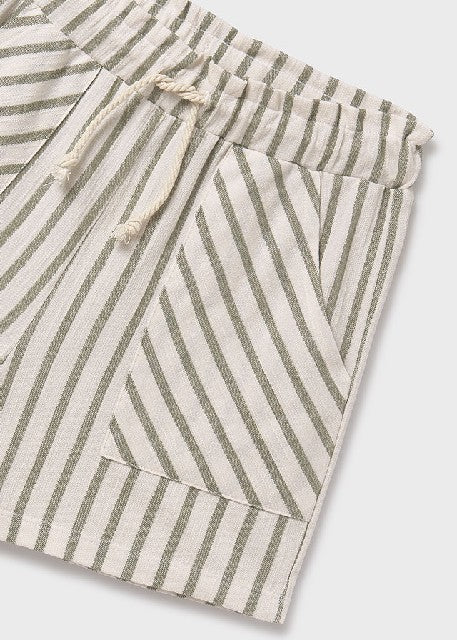 Pantalon corto punto          Laurel