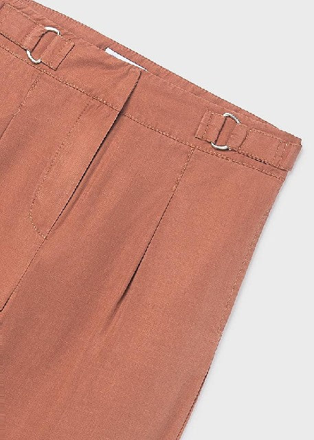 Pantalon largo hebillas       Arcilla