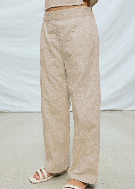 Conj. pantalon largo bordado  Arena