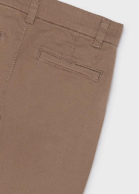 Pantalon chino basico         Trufa