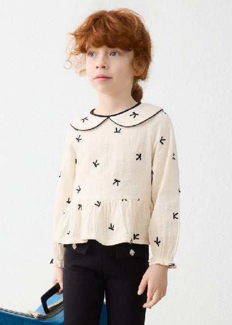 Blusa bordada lazos           Soja-negro